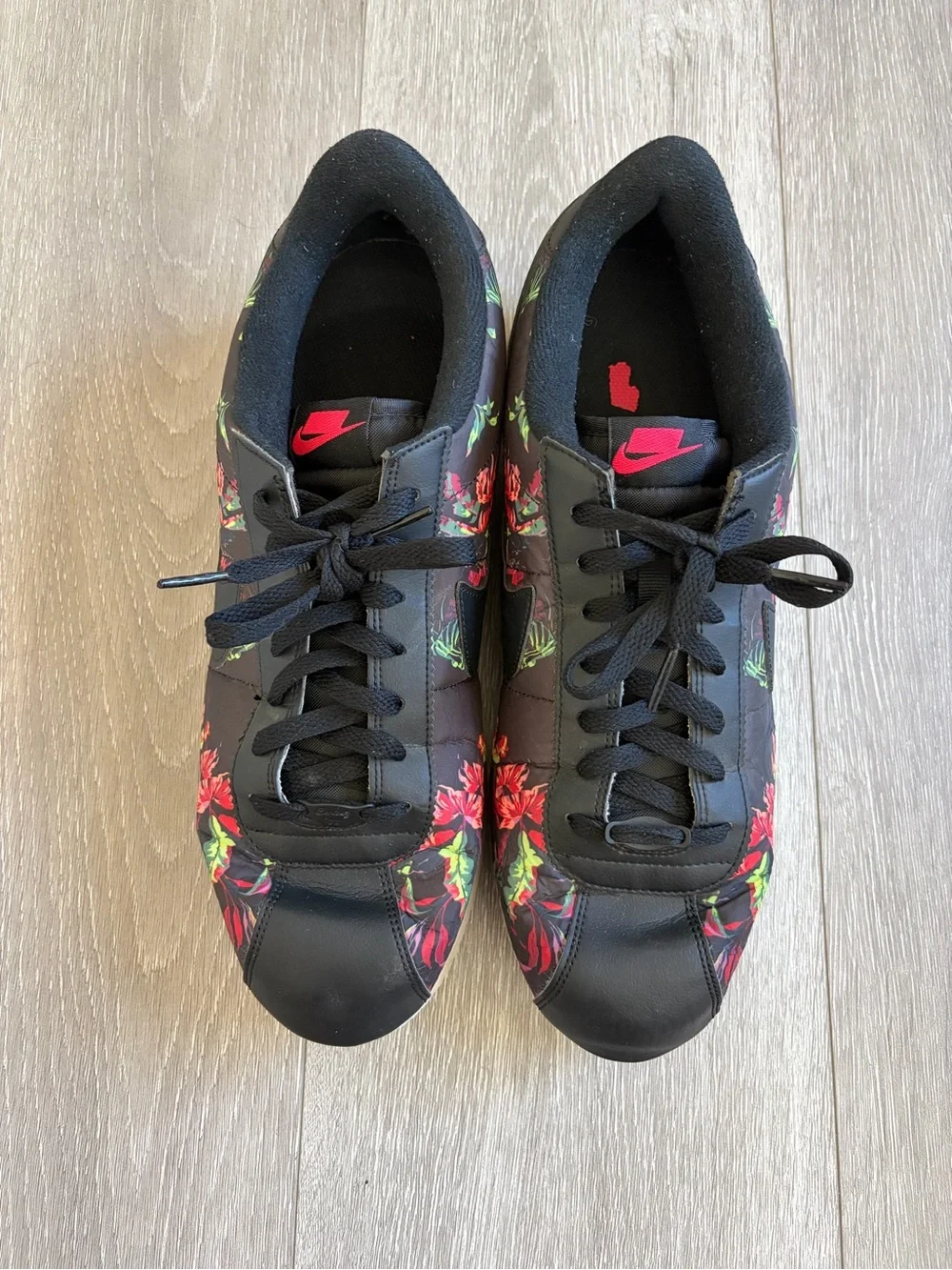 Rare Nike Cortez Basic Floral Pack Men Size 13; no orginal box